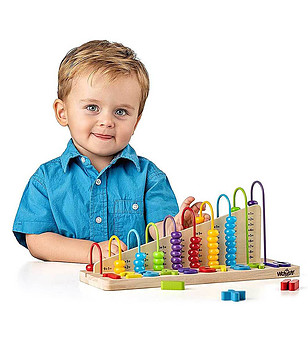 Математическо сметало с цифри и знаци снимка