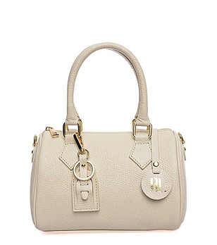 Светлобежова малка дамска кожена чанта снимка