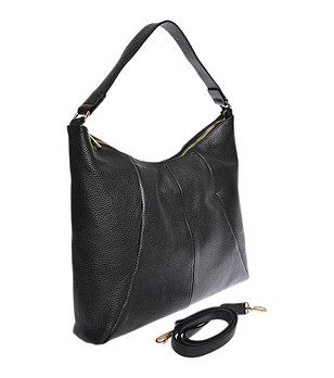 Черна дамска чанта от естествена кожа снимка