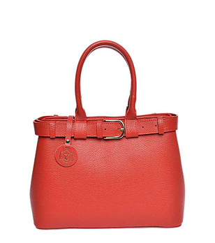 Червена дамска чанта от естествена кожа снимка