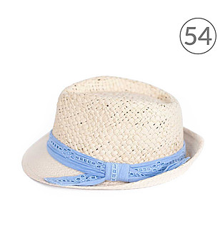 Бежова детска шапка със светлосиня лента Doreen снимка