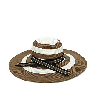 Дамска лятна шапка в бяло и кафяво снимка