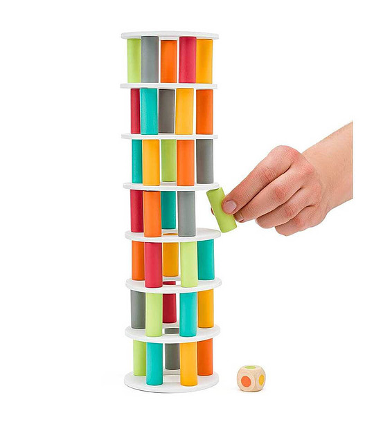 Игра за баланс Кулата в Пиза снимка