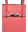 Кожена дамска чанта в цвят корал-3 снимка