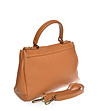 Дамска кожена чанта в цвят коняк-1 снимка