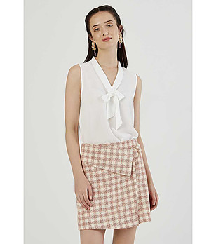 Ефектна къса пола от букле в цвят крем и оранжево снимка