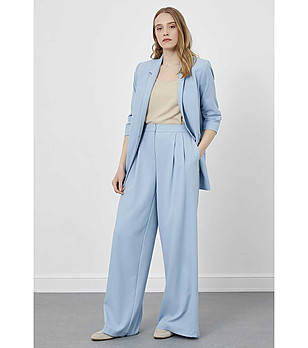 Дамско сако в светлосин нюанс снимка