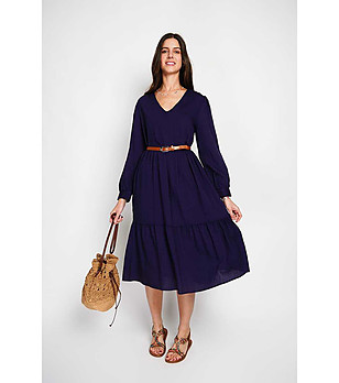 Рокля с лен в тъмносиньо снимка