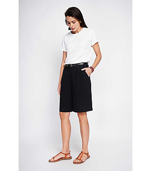 Черни дамски къси панталони от памук и лен снимка