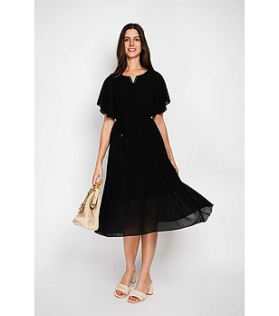 Рокля в черно снимка