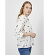 Бяла дамска блуза с принт -4 снимка