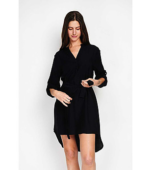 Черна асиметрична рокля с лен снимка