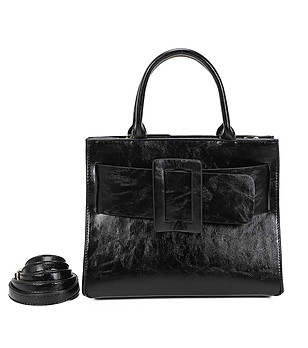 Черна дамска чанта с широка лента с катарама Venla снимка