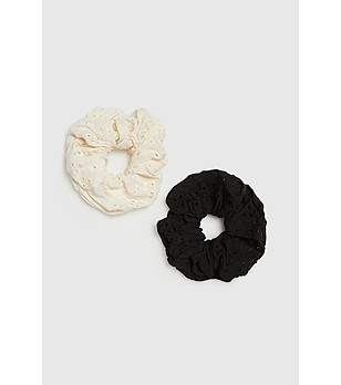 Комплект от 2 скрънчита в черно и цвят крем снимка