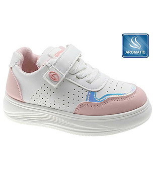 Бели детски обувки в бяло и розово размер 31-35 снимка