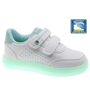 Детски сникърси в бяло и светлозелено с гел стелка снимка