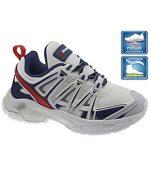 Бели детски обувки със стелка от мемори гел снимка