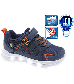 Тъмносини детски маратонки с LED светлини снимка