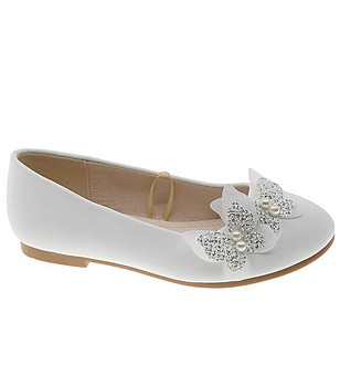 Бели детски балеринки с декорация снимка