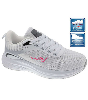 Бели дамски маратонки с подметка Phylon снимка