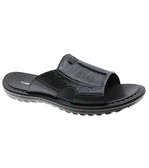 Черни мъжки чехли снимка