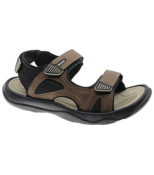 Кафяви мъжки сандали с лепки снимка