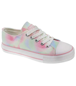 Многоцветни детски кецове снимка