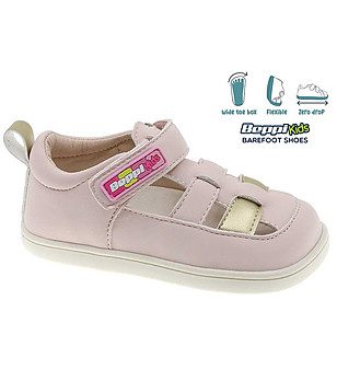 Розови бебешки летни обувки снимка