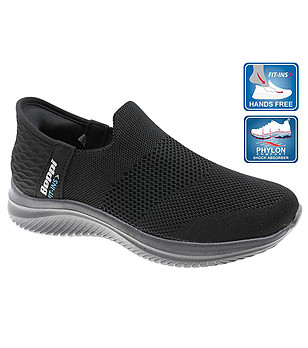 Черни дамски спортни обувки с подметка Phylon снимка