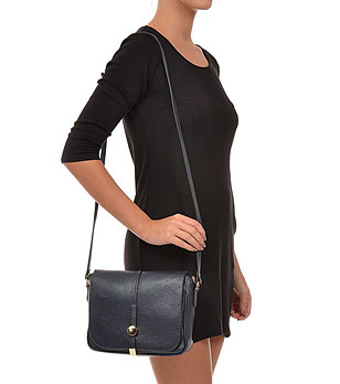 Синя кожена дамска чанта за рамо Jeanni снимка