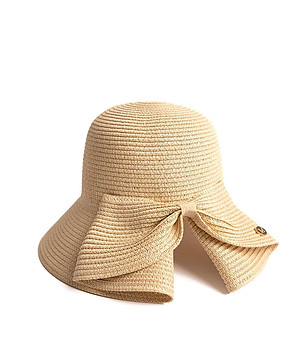 Дамска светлобежова лятна шапка Calva снимка