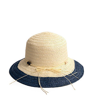 Дамска шапка в екрю и тъмносиньо Petra снимка