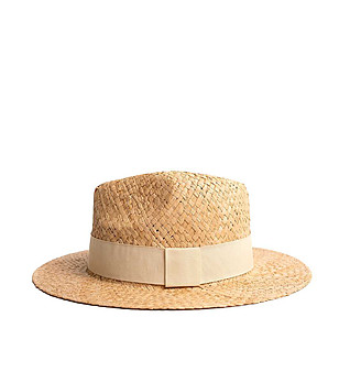 Бежова дамска шапка с декоративна лента Endora снимка