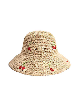 Бежова дамска шапка с черешки Cherry снимка