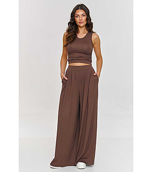 Кафяв дамски комплект от топ и панталон Vera снимка