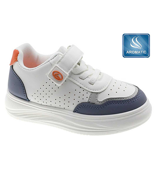 Детски сникърси в бяло и тъмносиньо номер 31-35 снимка