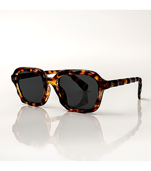 Дамски слънчеви очила Violet в цвят хавана снимка