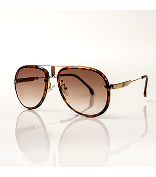 Дамски слънчеви очила авиатор Victoria в кафяв нюанс снимка