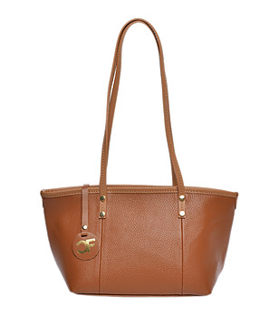 Дамска кожена чанта в цвят коняк Caryn снимка