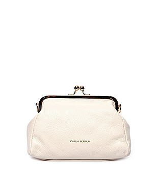 Бежова дамска клъч чанта от естествена кожа Oliana снимка