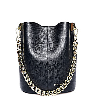 Малка черна кожена чанта Andrina снимка