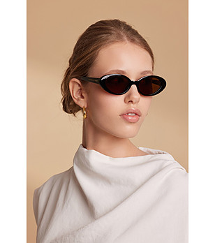 Черни дамски слънчеви очила с поляризация CHIC снимка