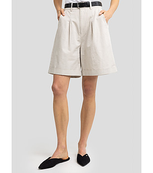 Бежови къси дамски панталонки от памук и лен MARYLIANI снимка