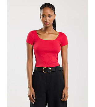 Памучна дамска тениска в червено MISSA снимка