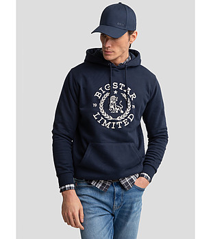 Шапка с козирка в тъмносиньо Basil снимка