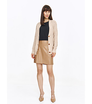 Бежова ажурна дамска жилетка снимка