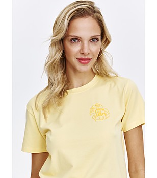 Жълта памучна дамска тениска снимка