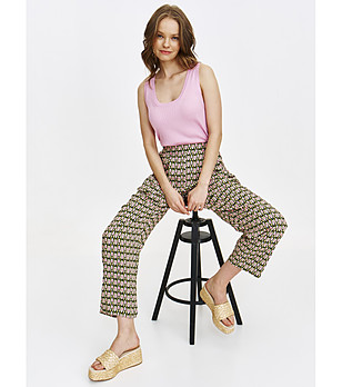 Дамски многоцветен панталон с фигурален принт снимка