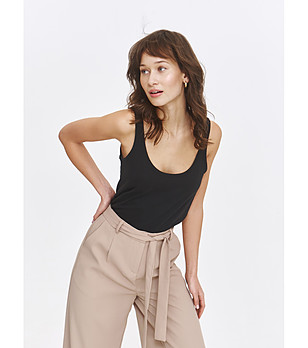 Памучен черен топ снимка