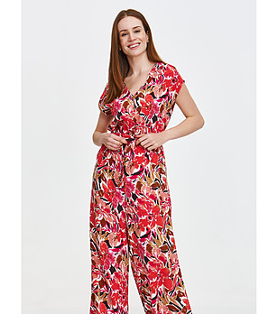 Дамски гащеризон с принт в преобладаващо червено снимка